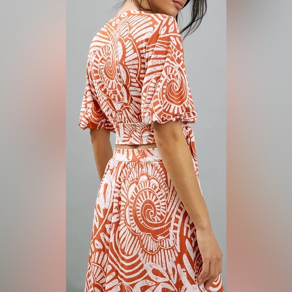 Anthropologie Bodhi Faux Wrap Cropped Top - Picture 3 of 10